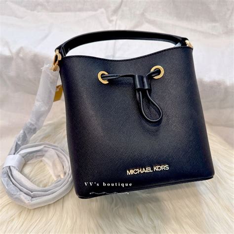 michael kors suri small saffiano leather crossbody bag|Michael Kors Small Saffiano Leather Convertible Crossbody Bag.